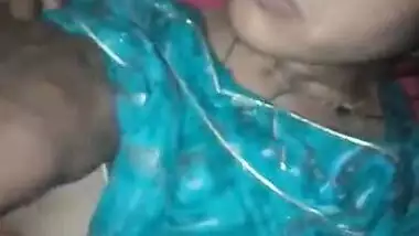 Fat pussy of lean village beauty getting explored
