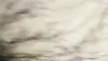 Desi Indian sexy pussy fucking in a closer view