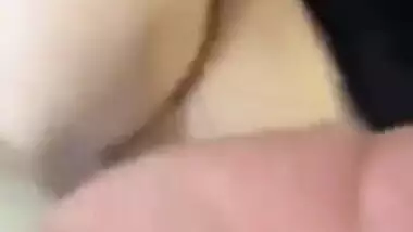 Hot Indian sex commentary in Hindi