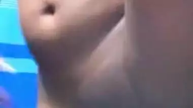 Sri lankan sex positionඑස්සයිස් කරන ගමන් සෙක්ස් position මට ගහන්න කැමති කො