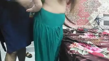 Man catches his Desi stepsister watching XXX porn and fucks her