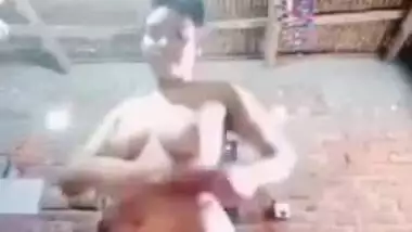 Desi Village Girl Shows Her Boobs