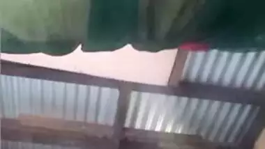 Salesh - Two tingers in ass