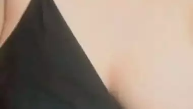 Fresh Indian maal naked boobs show hot selfie