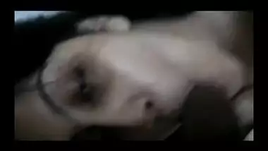 Sexy Pune Babe In Red Bra And Panties Gives Blowjob