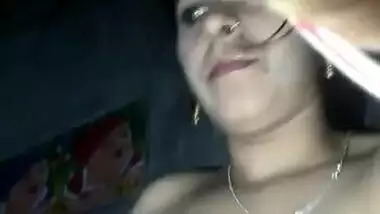 Desi bhabi tight big boobs