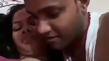Desi Oriya Bhabhi sex clip with her secret boyfriend