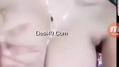 Today Exclusive- Sexy Desi Girl Showing Her Nude Body