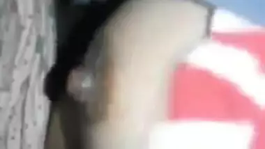 Sexy desi teen showing boobs and fingering pussy