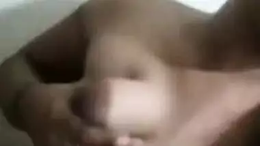 Hyderabad college girl shaving