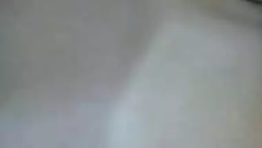 Sexy indian bhabhi showing her boobs