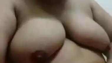Desi Indian Sexy bhabhi mms part 1