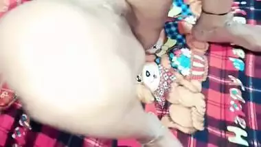 Devar Ji Aapka Dost Muje Line Mar Rha Hai