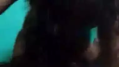 Desi Bhabi Showing Her boobs and Pussy (updates)
