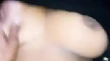 Beautiful Desi woman with big XXX boobs gets her pussy fucked MMS