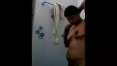 She Likes Her Kheer Hidden Shower Clip