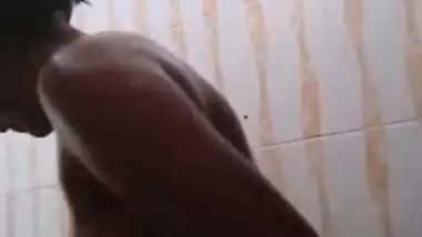 Swathi Naidu Telugu Babe Sex Video Taking Shower