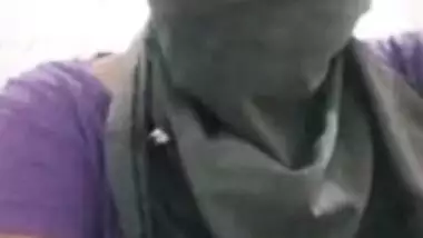 Today Exclusive- Desi Girl Showing Her Boobs And Pussy To Lover On Video Call