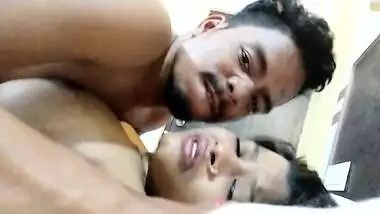 Odia lovers sex MMS video online