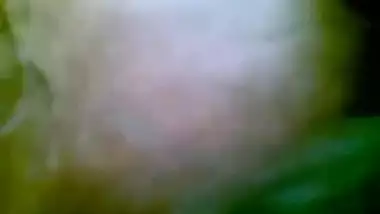 Desi bhabhi ki Chut pardosi ne jam kar raat bhar maari