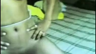 Desi girl shows her naked body