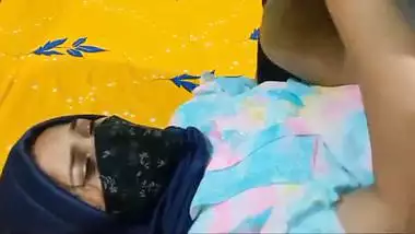 Indian Muslim wife sex with her husband