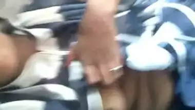 Desi Girl Showing boobs and suckking dick in car