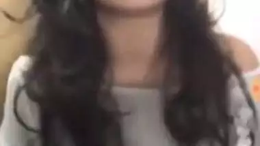 Desi Girl Accident Boobs Show On Insta Live