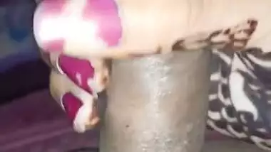 Desi wife handjob at night(semi)