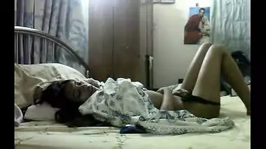 Indian sex videos blue film of Delhi college girl Vaani!
