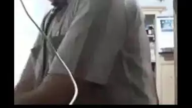 Sexy Gujarati Aunty Fingered In Clinic