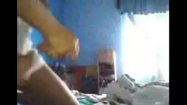 Fsiblog – Desi college girl with her lover in hostel room