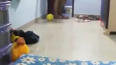 Desi aunty going to bathroom husband take video