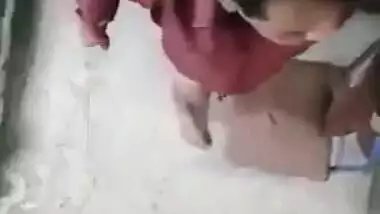 Married Desi XXX couple’s sex caught on MMS