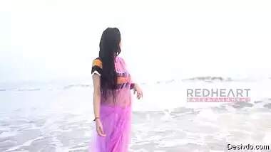 Desi cute girl sopna big boobs photo shoot for money