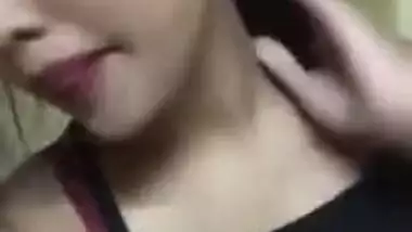 SEXY NEPALI GIRLS SHOWING BOOBS AND PUSSY ON BED