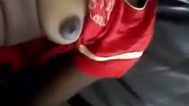 Hot Tamil beauty nude show video online