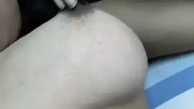 Desi lady licks nipples and not every girl can do such a porn thing