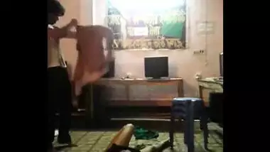 Indian student sex with teacher in computer lab