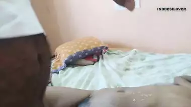 After taking a shower the Desi has sex in the amateur XXX video