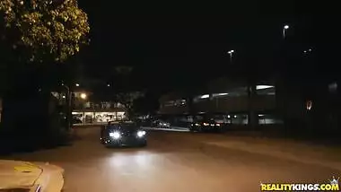 Dude got in an Accident with the Girls and gets to Fuck