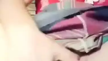 Indian Girl Fingering Her Bald Pussy