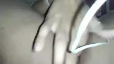Desi cute village girl video cal fingering pussy