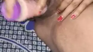 Indian Wet Pussy Bhabhi Hard Dildo Fuck