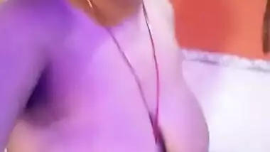 Desi sexy bhabi big boobs