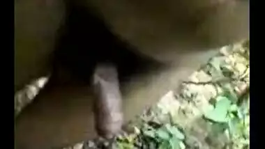 Desi fuck session in deserted jungle