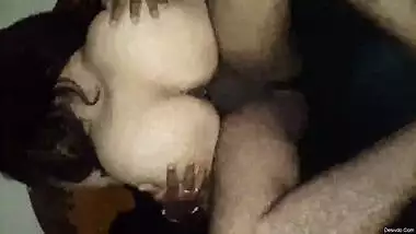 Andhra wife fucking 3sum video collection