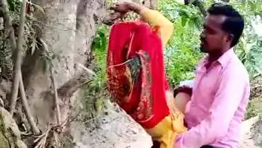 Super sexy Desi MMS outdoor sex video