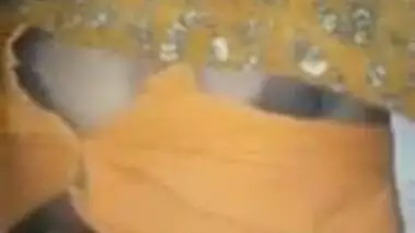 Jeyanthi Aunty showing boobs in silk saree