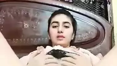 Beautiful Muslim girl showing her sexy white pussy